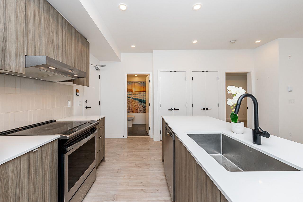 512 32838 Landeau Place, Abbotsford, British Columbia  V2S 0M6 - Photo 13 - R3068983