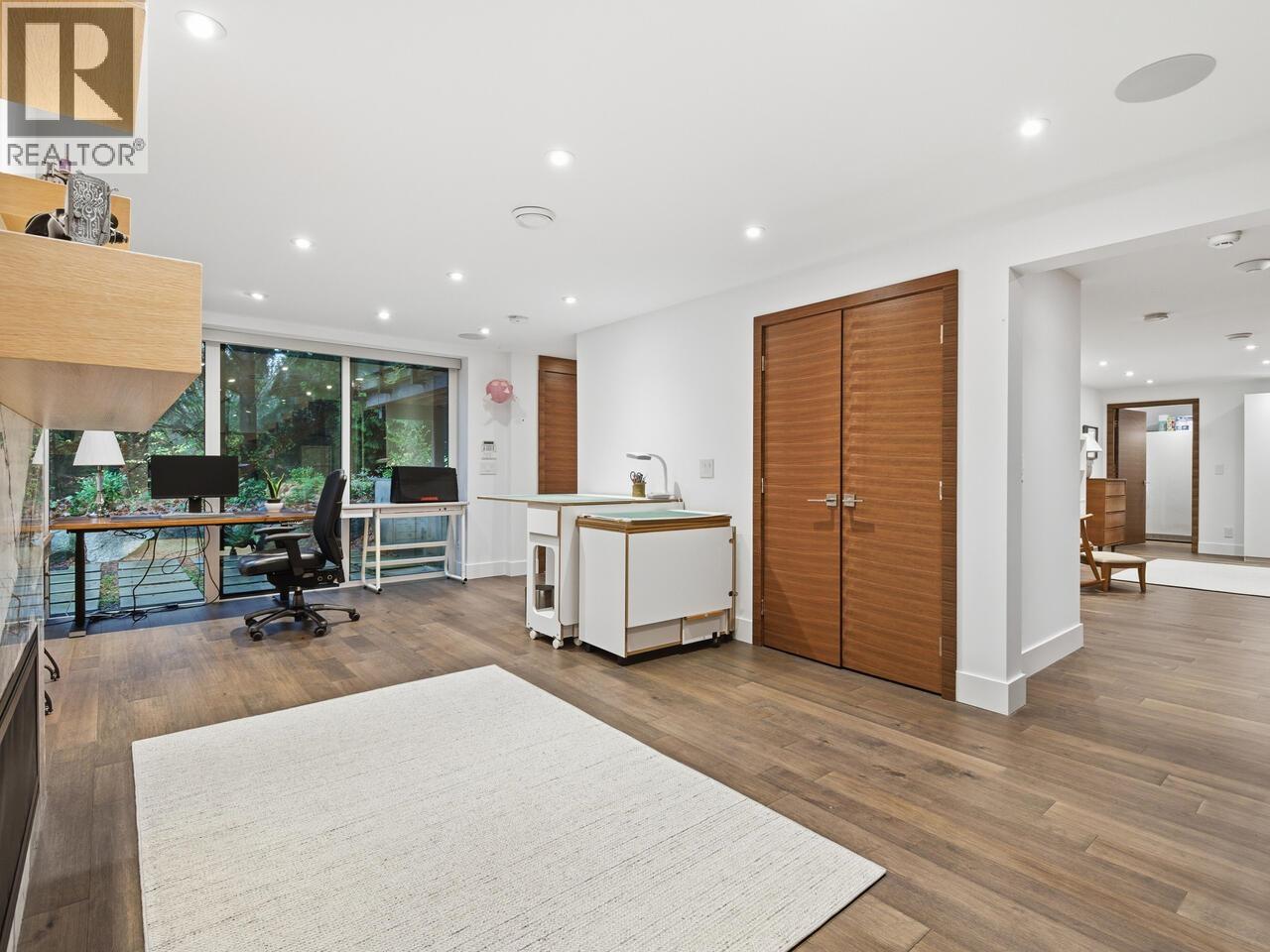 1381 Chine Crescent, Coquitlam, British Columbia  V3J 5X3 - Photo 15 - R3068542