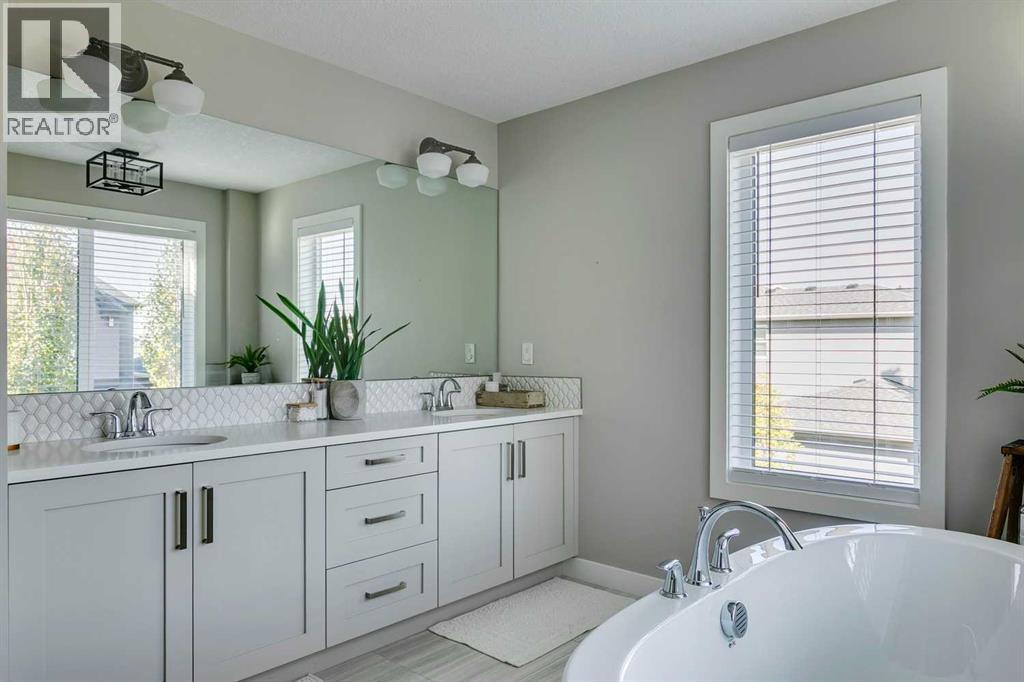 150 Cranbrook Circle Se, Calgary, Alberta  T3M 2L9 - Photo 28 - A2263454