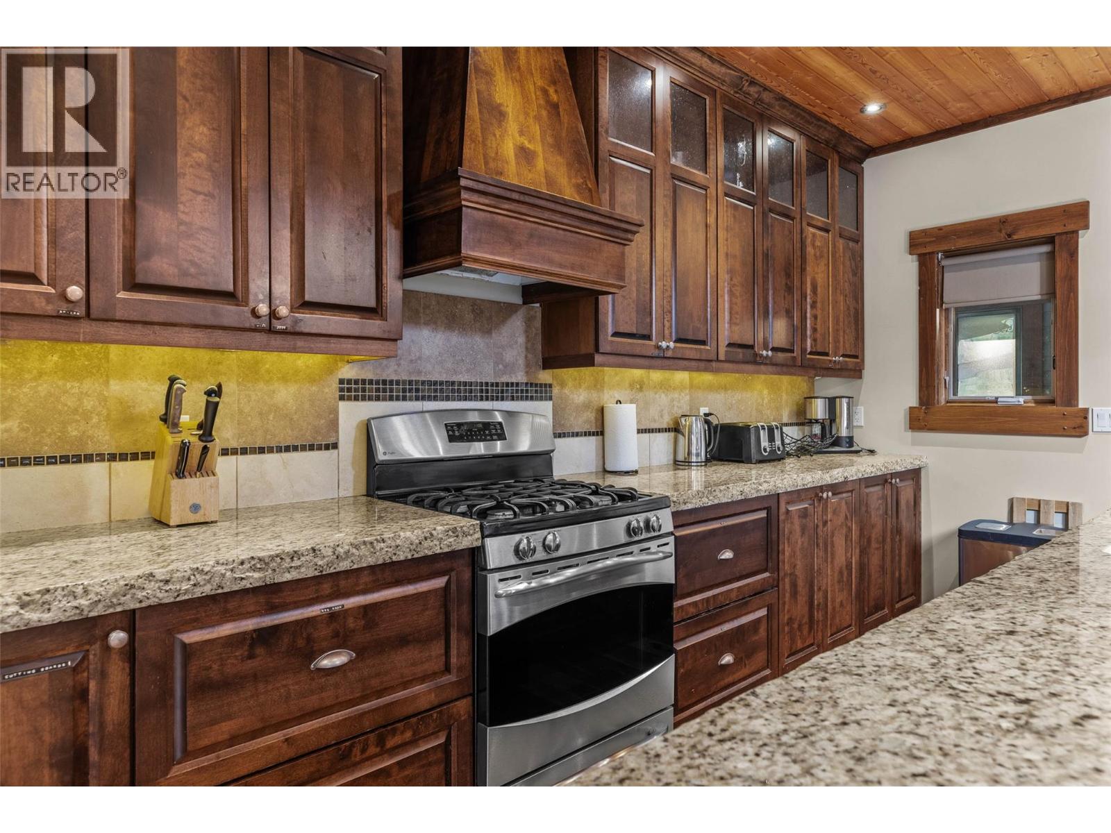 141 Stemwinder Drive, Kimberley, British Columbia  V1A 3E9 - Photo 9 - 10369976