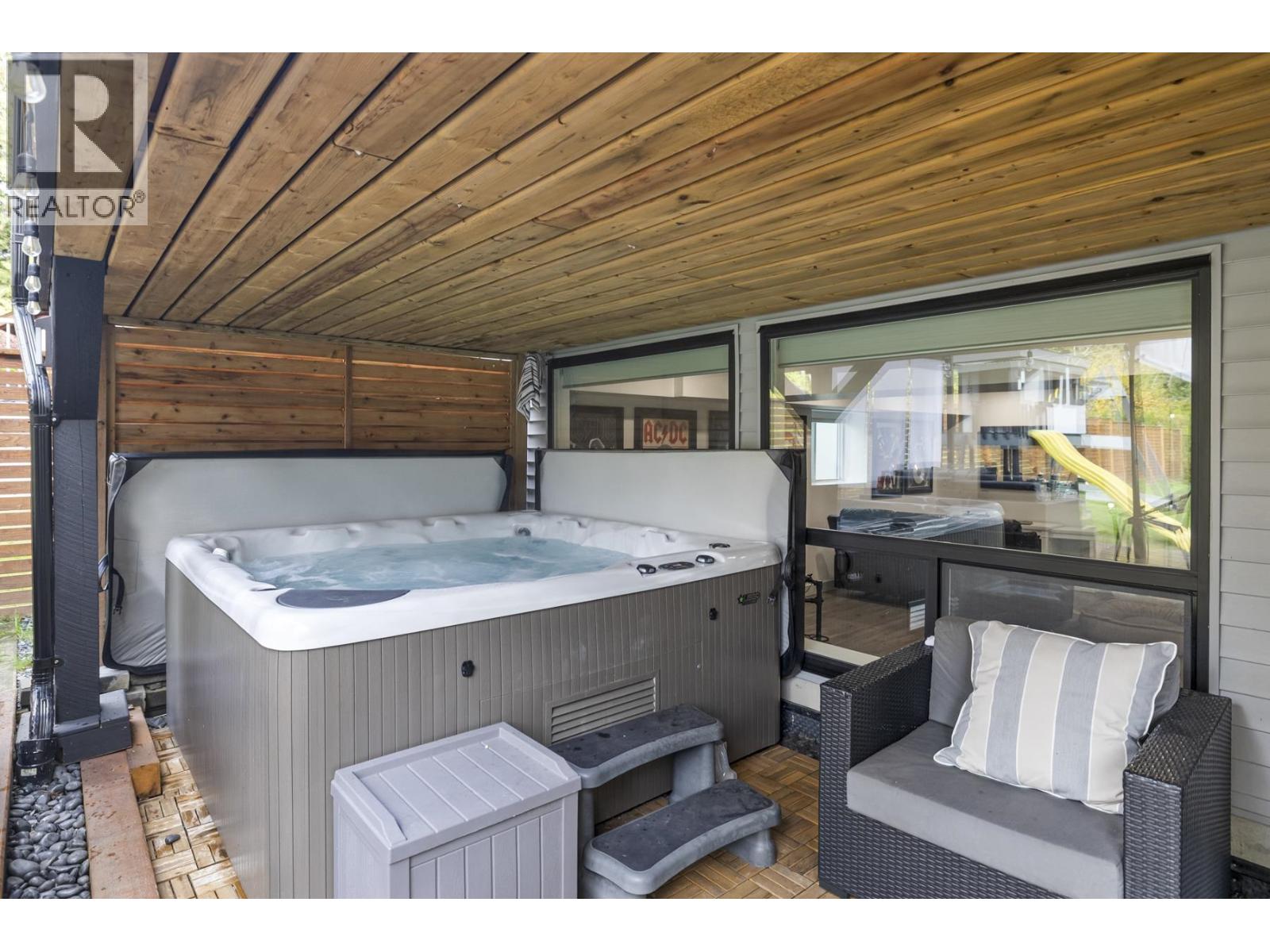 11371 Mcdougal Street, Maple Ridge, British Columbia  V2X 4K6 - Photo 33 - R3070001