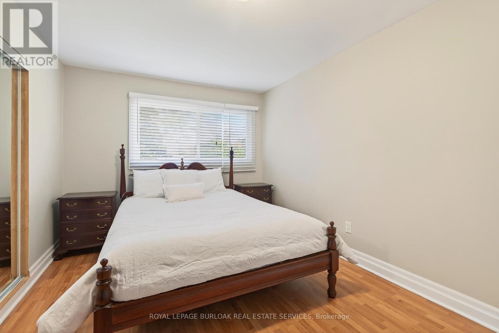 214 Vance Drive, Oakville, Ontario  L6L 3L1 - Photo 29 - W12485656