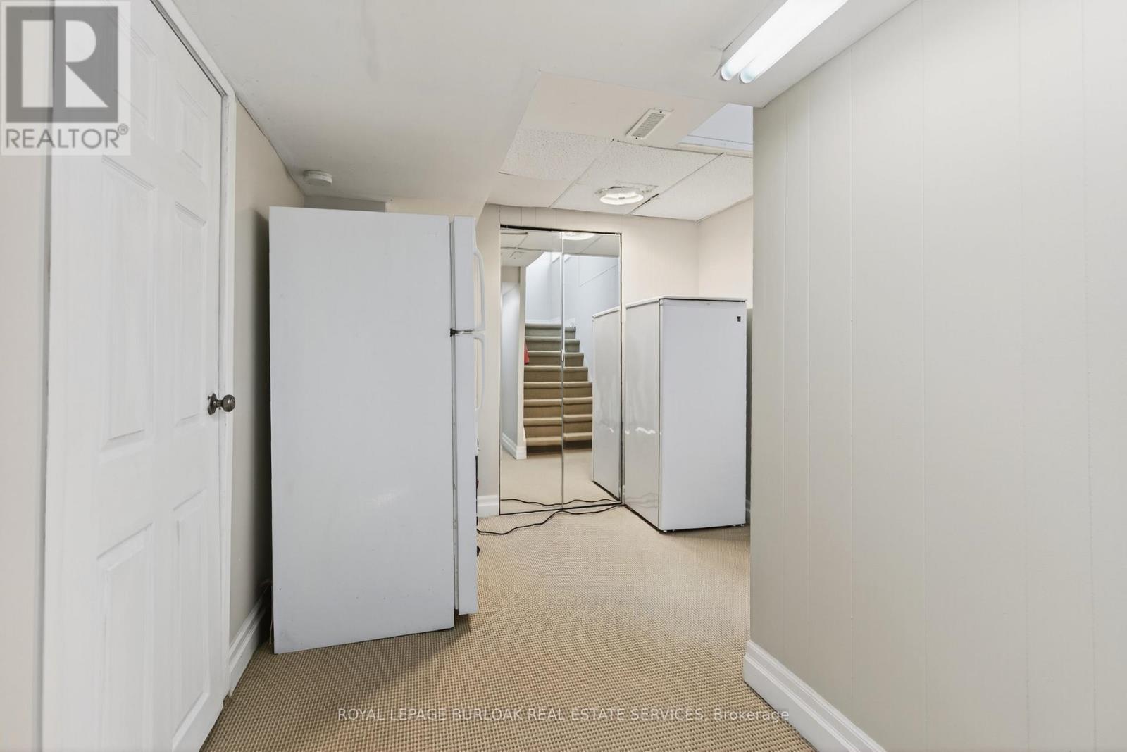 214 Vance Drive, Oakville, Ontario  L6L 3L1 - Photo 43 - W12485656