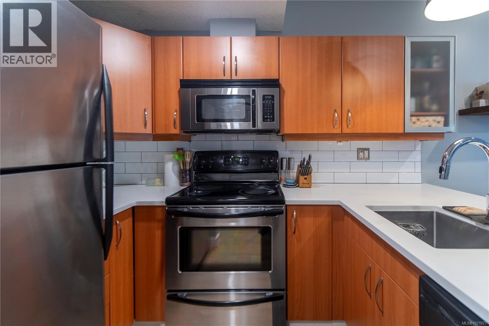 105 2747 Jacklin Rd, Langford, British Columbia  V9B 3X7 - Photo 9 - 1021077