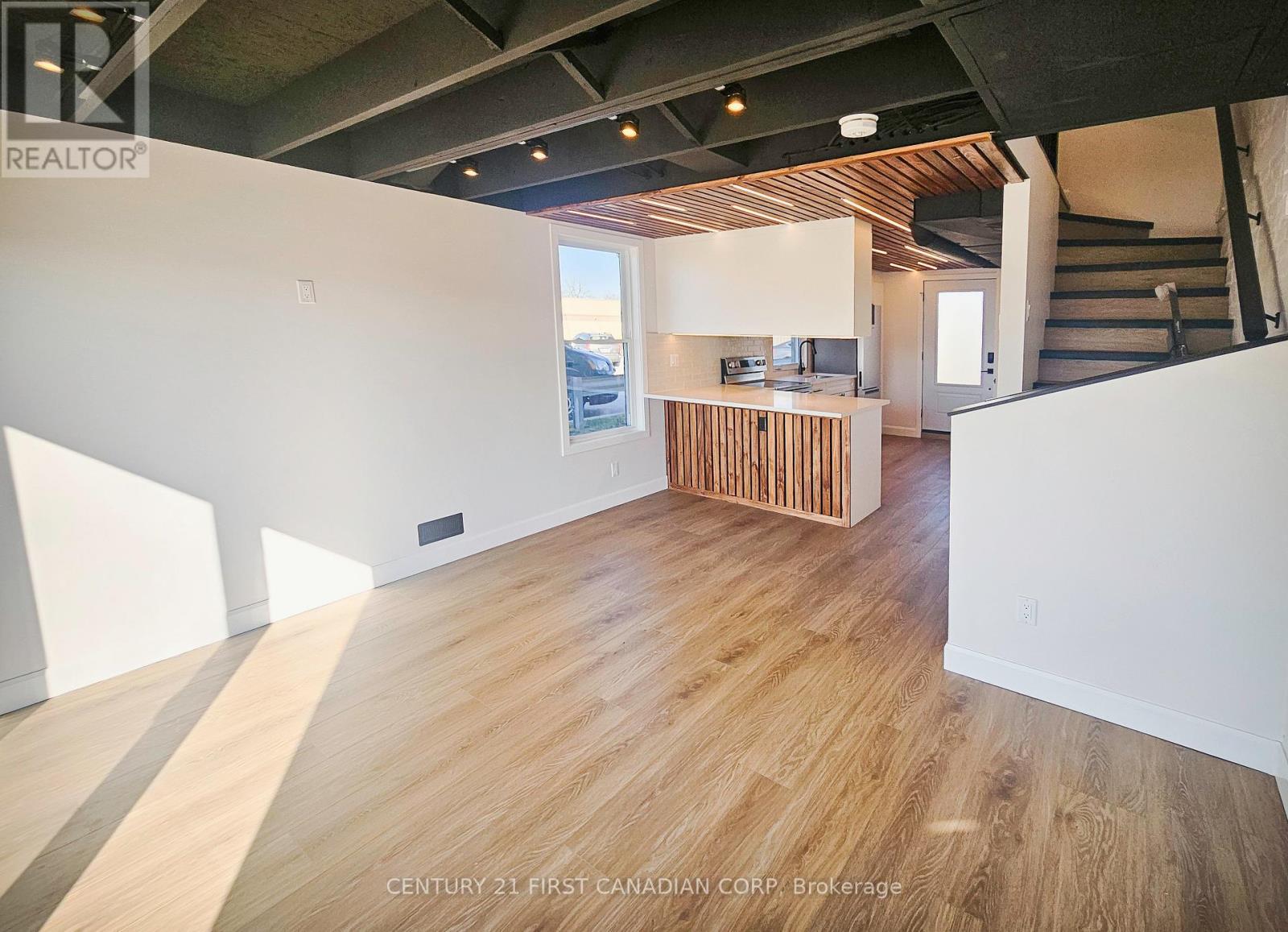 Unit 3 - 857 Dundas Street, London East, Ontario  N5W 2Z8 - Photo 8 - X12549038