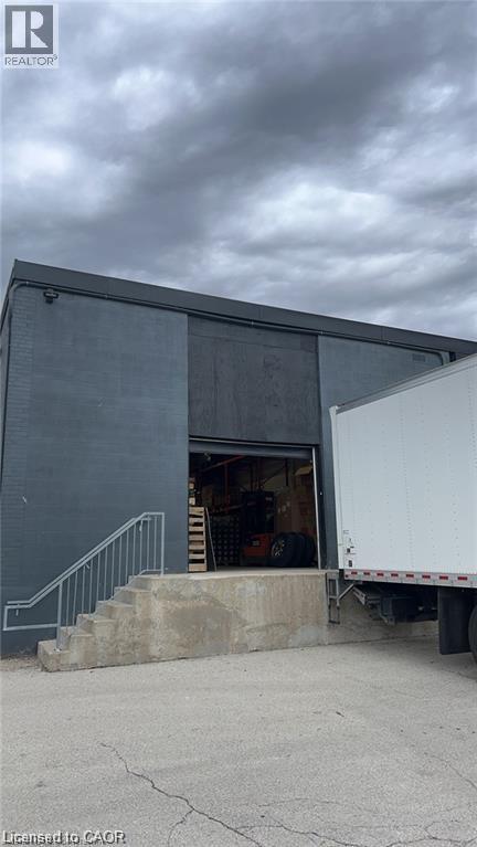 1153 Pioneer Road Unit# B1, Burlington, Ontario  L7M 1K5 - Photo 2 - 40790357