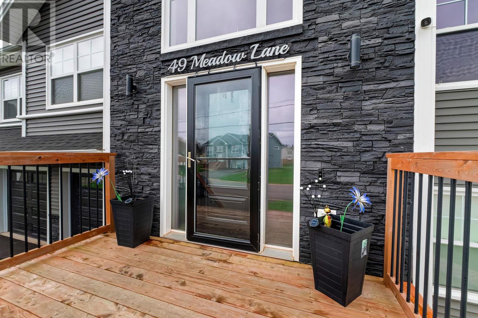 49 Meadow Lane, Charlottetown, Prince Edward Island  C1E 2H7 - Photo 3 - 202528544