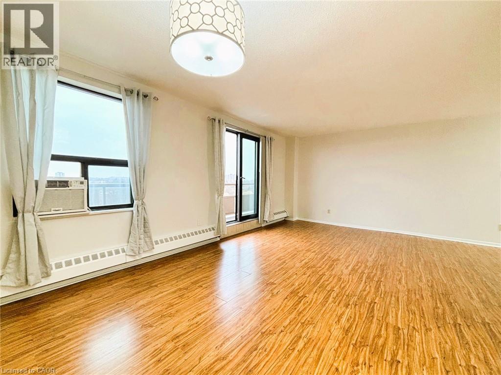 1100 Courtland Avenue E Unit# 715, Kitchener, Ontario  N2C 2H9 - Photo 11 - 40788157