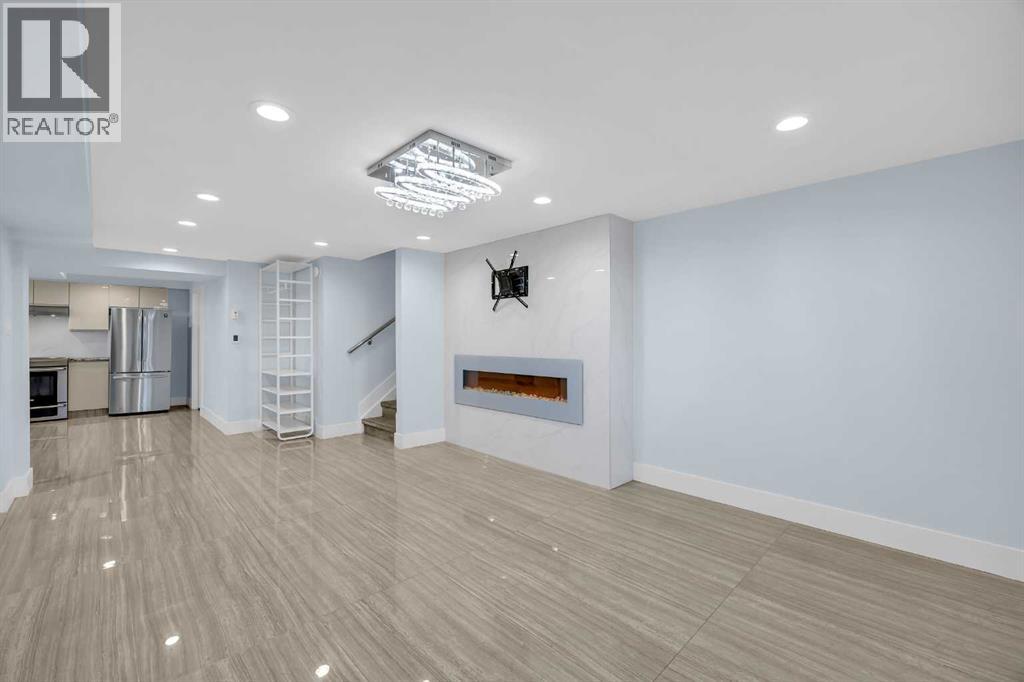 11 Selkirk Drive Sw, Calgary, Alberta  T2W 0M3 - Photo 10 - A2271705