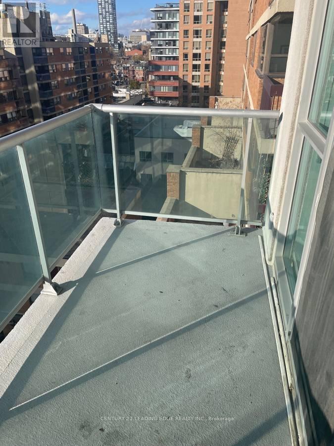 1002 - 96 St Patrick Street, Toronto, Ontario  M5T 1V2 - Photo 23 - C12575108