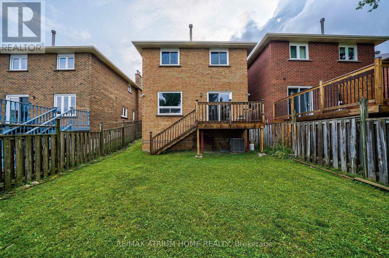 10 Olivewood Drive, Markham, Ontario  L3S 3E3 - Photo 43 - N12575710