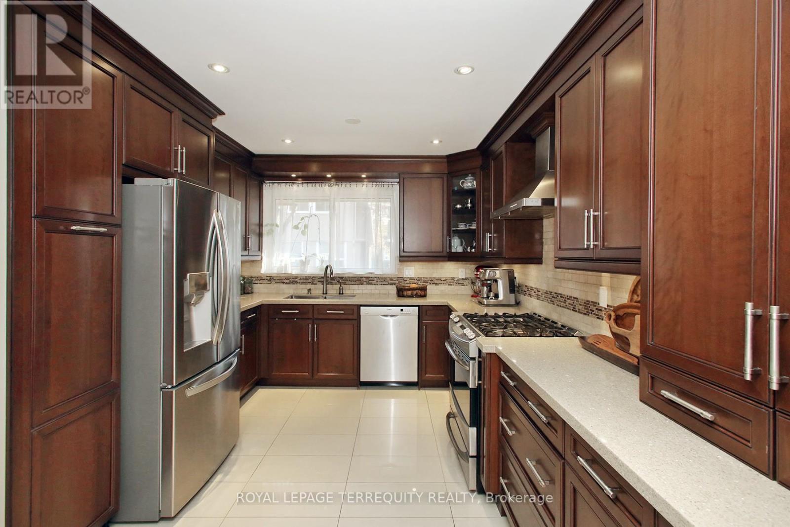 10 - 20 Cotton Downway, Toronto, Ontario M2J 4V7 - Photo 26 - C12576294