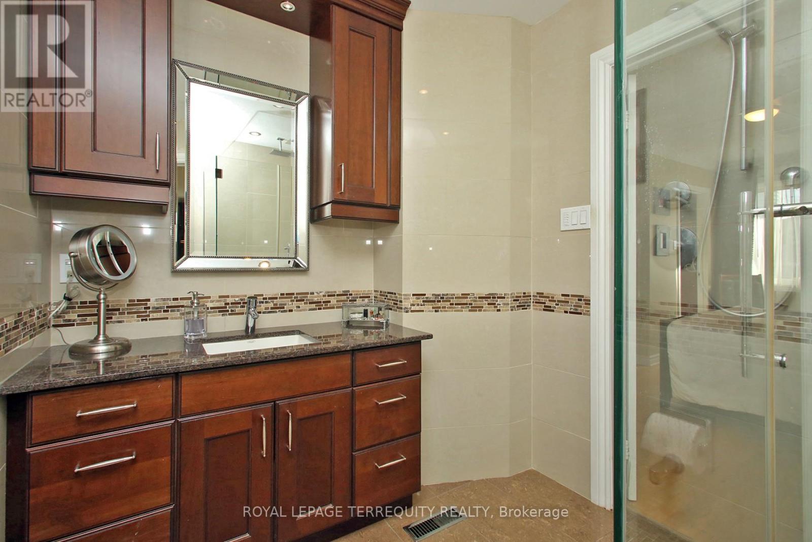 10 - 20 Cotton Downway, Toronto, Ontario M2J 4V7 - Photo 5 - C12576294