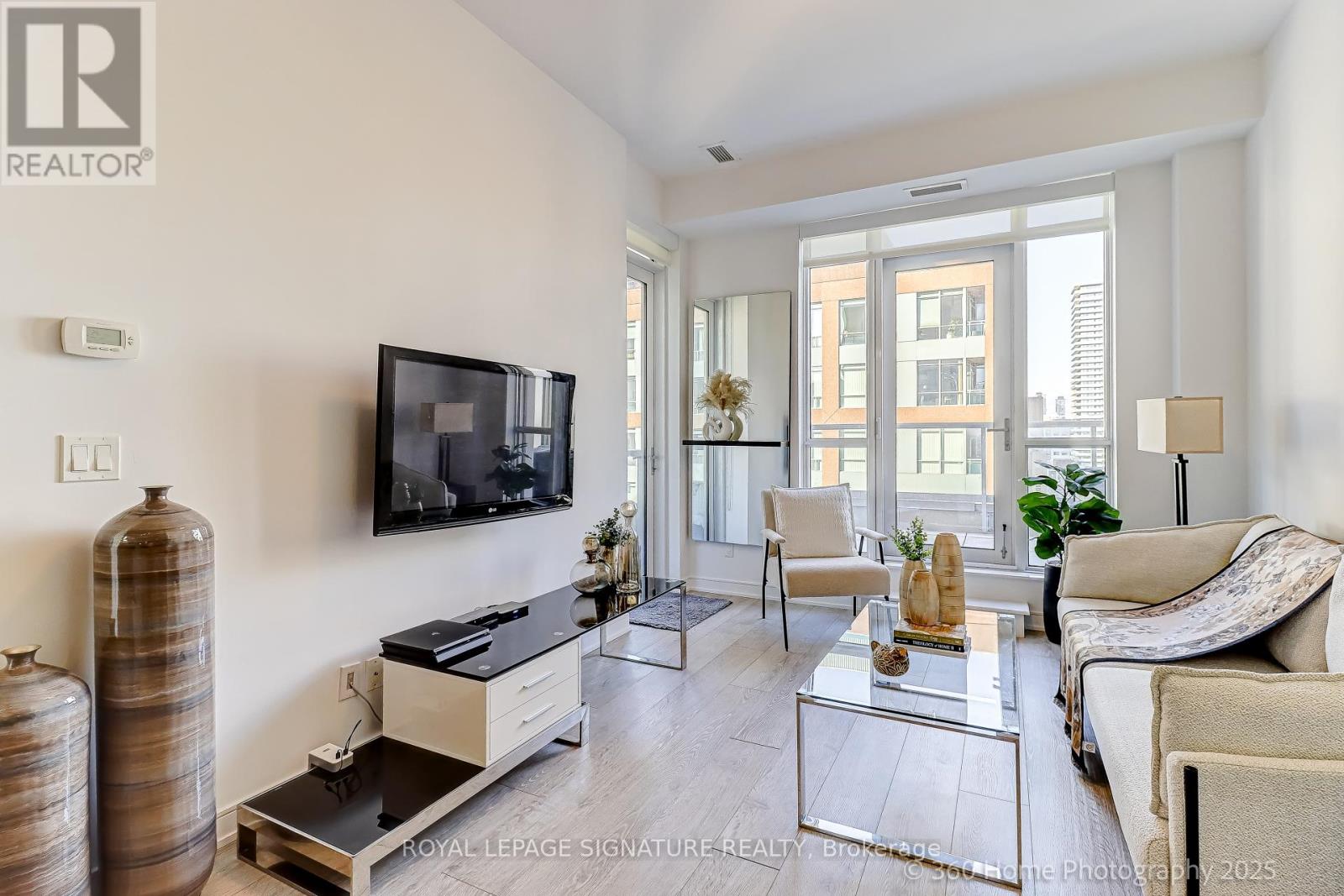 2203 - 88 Scott Street, Toronto, Ontario  M5E 0A9 - Photo 18 - C12576362