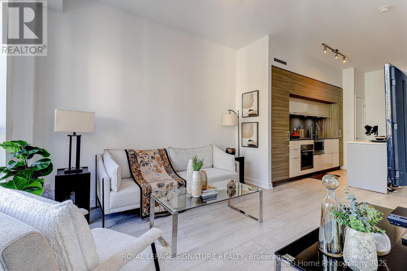 2203 - 88 Scott Street, Toronto, Ontario  M5E 0A9 - Photo 21 - C12576362