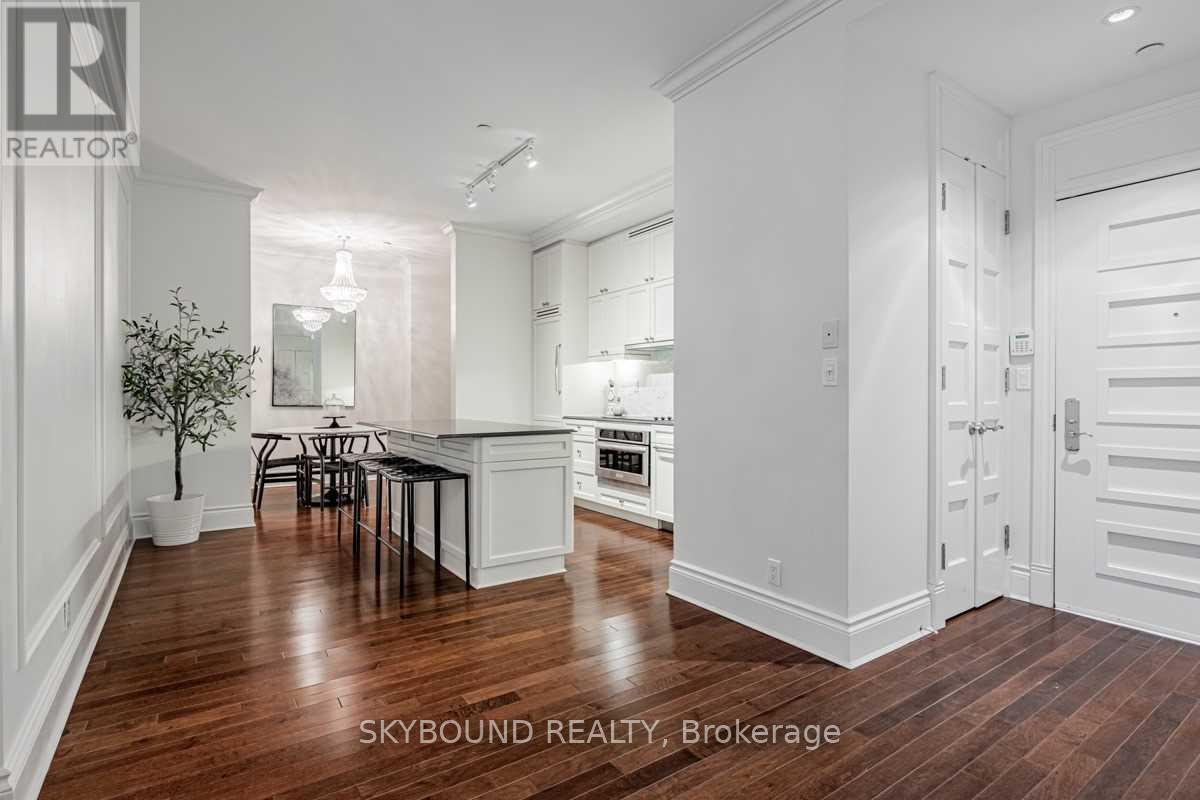 415 - 22 Leader Lane, Toronto, Ontario  M5E 0B2 - Photo 10 - C12576374