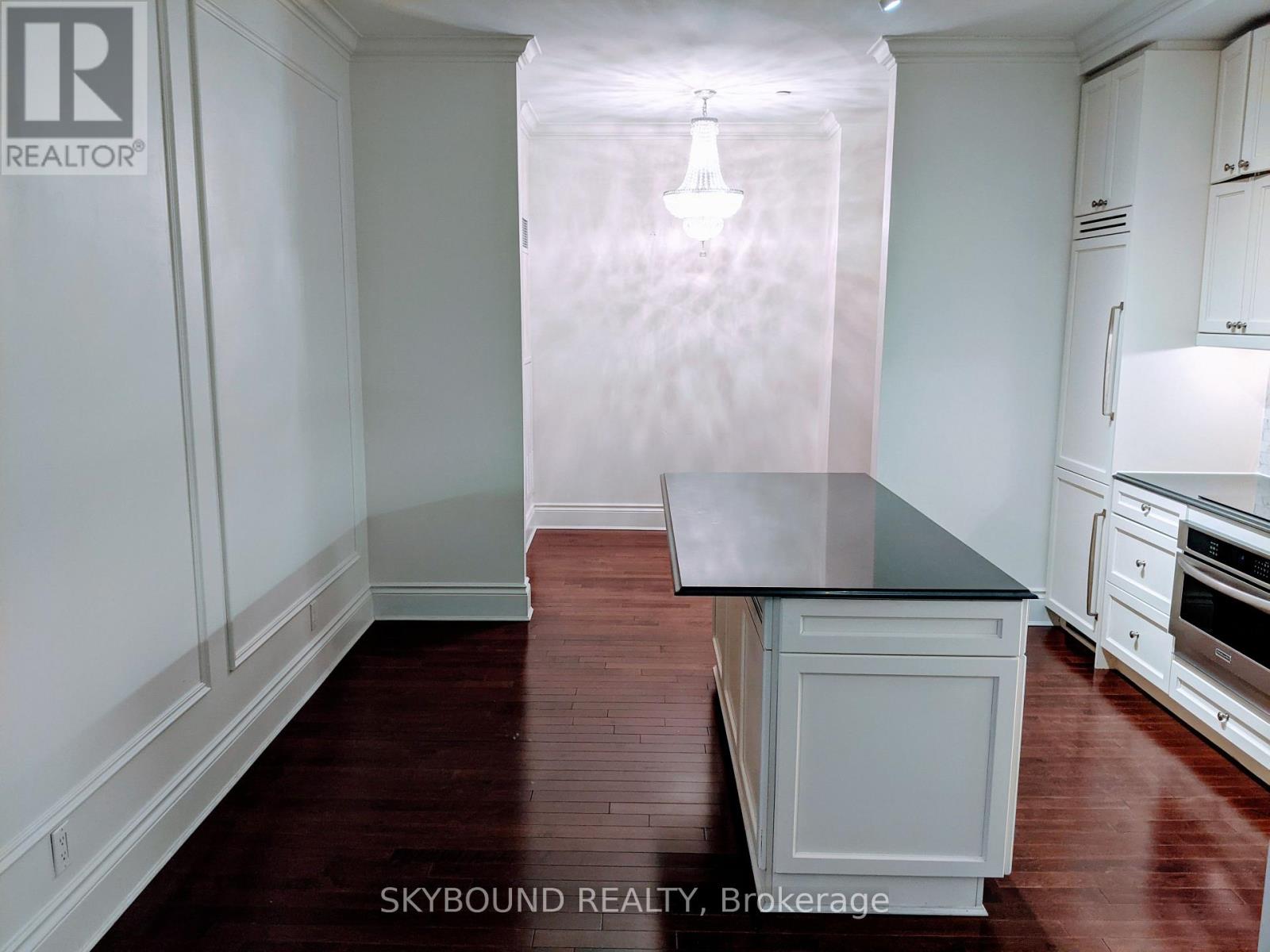 415 - 22 Leader Lane, Toronto, Ontario  M5E 0B2 - Photo 11 - C12576374