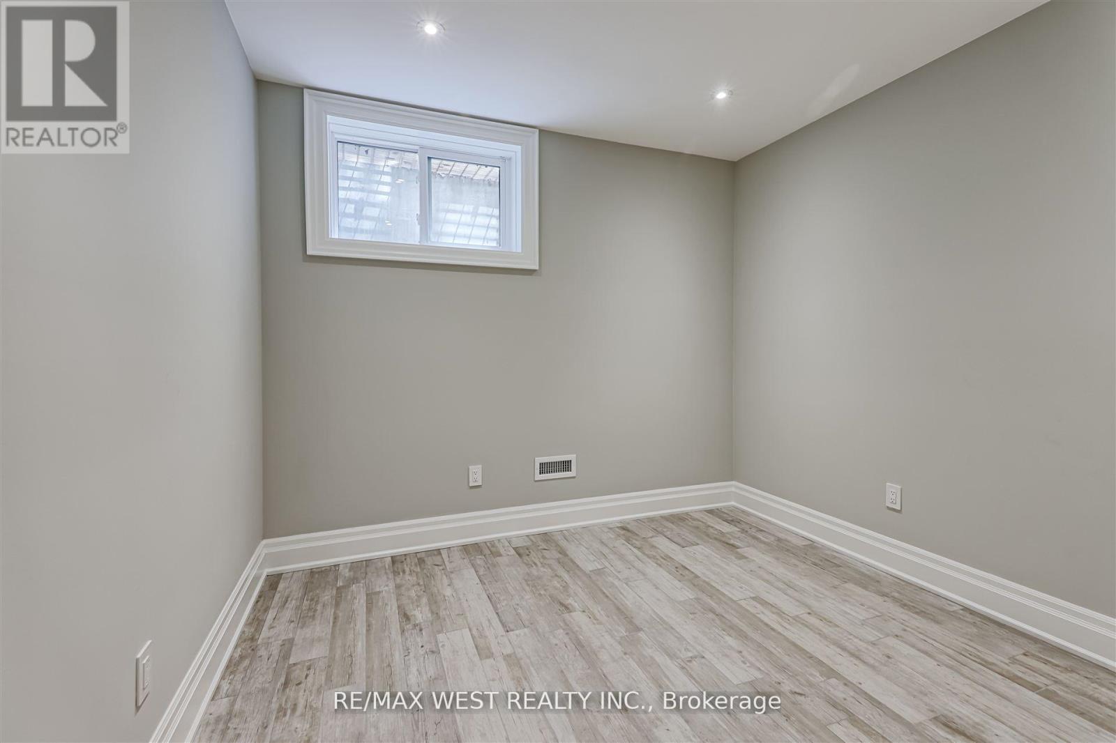 18 Windy Ridge Drive, Toronto, Ontario  M1M 1H5 - Photo 40 - E12576358