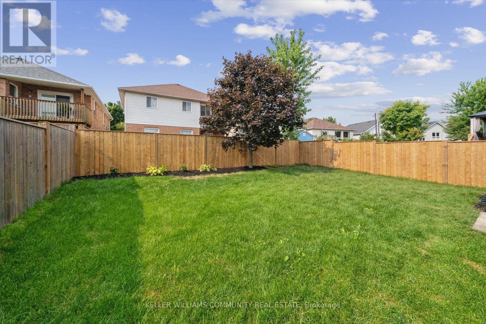 151 Parcells Crescent, Peterborough West (South), Ontario  K9K 2R2 - Photo 36 - X12576546