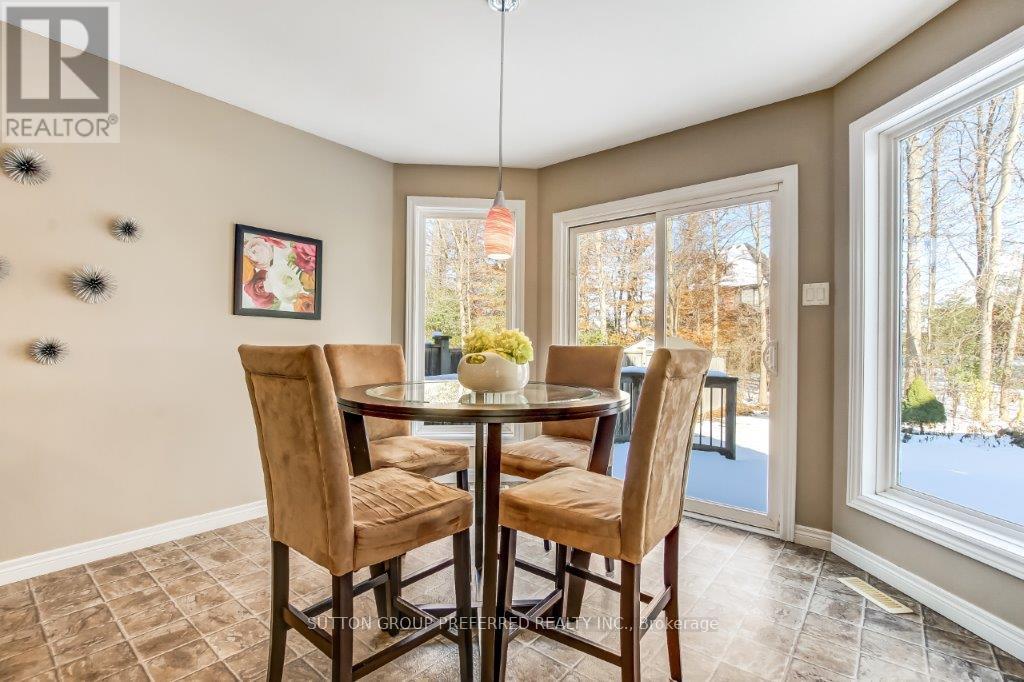 1051 Foxcreek Road, London North, Ontario  N6G 0C9 - Photo 8 - X12576458