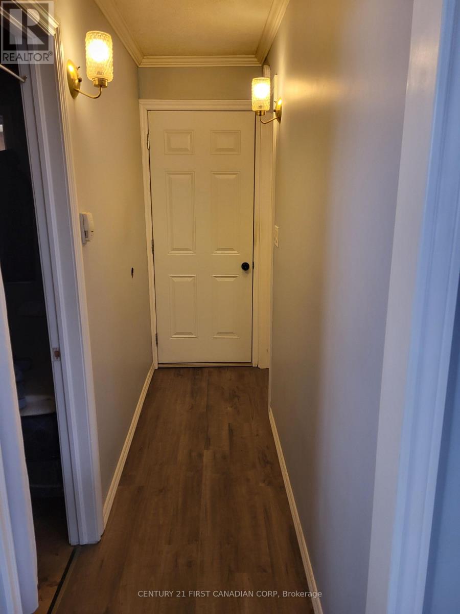 47 Fifth Avenue, St. Thomas, Ontario  N5R 4C4 - Photo 10 - X12576556