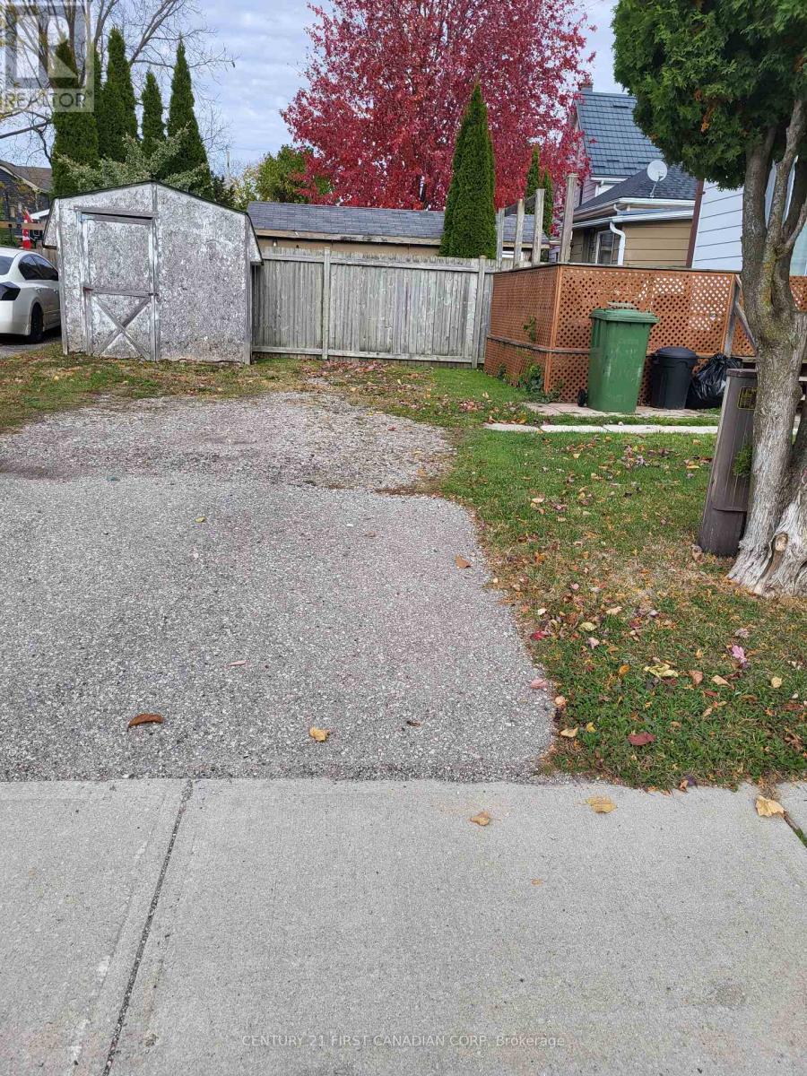 47 Fifth Avenue, St. Thomas, Ontario  N5R 4C4 - Photo 18 - X12576556