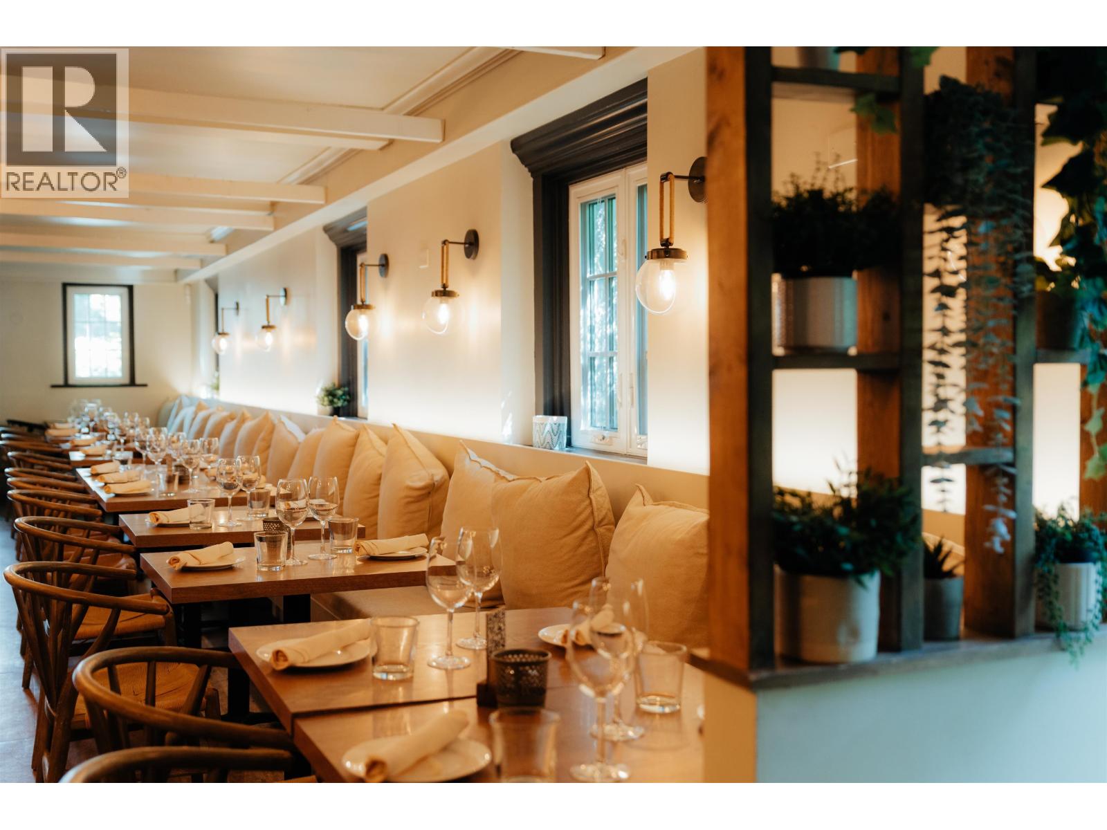 1906 Haro Street, Vancouver, British Columbia  V6G 1H7 - Photo 1 - C8073330