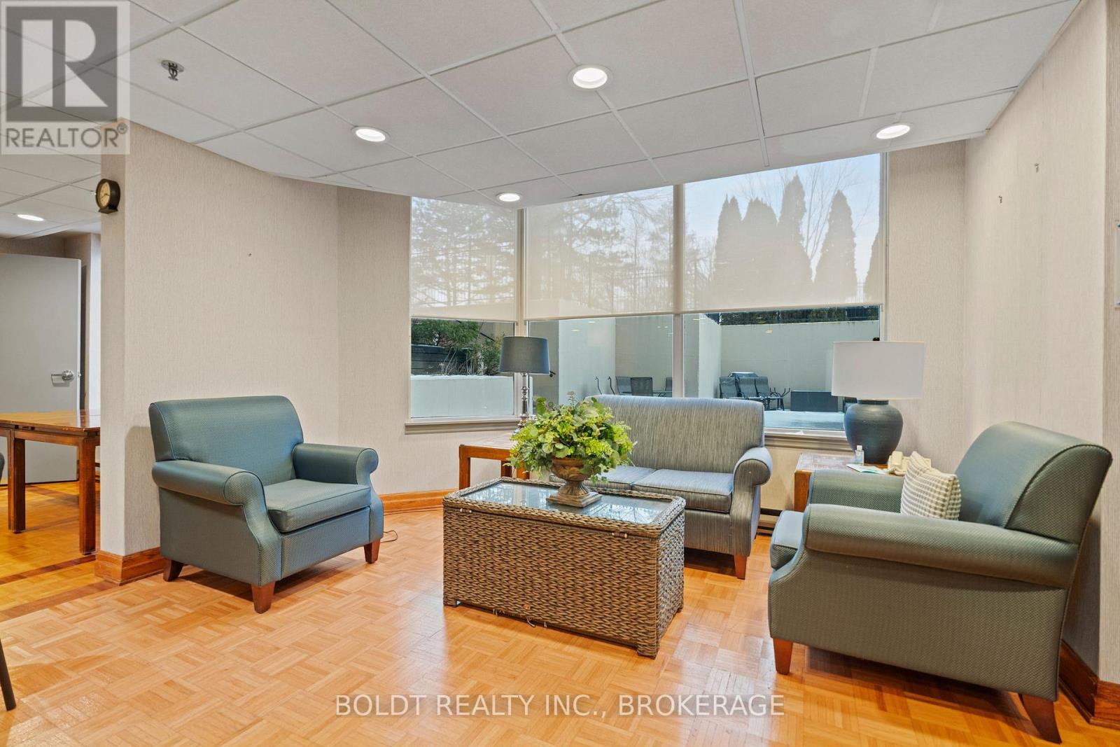 1001 - 3 Towering Heights Boulevard, St. Catharines, Ontario  L2T 4A4 - Photo 38 - X12396259