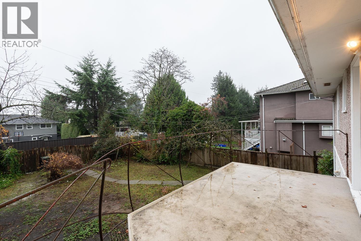 6390 Winch Street, Burnaby, British Columbia  V5B 2L3 - Photo 34 - R3069869