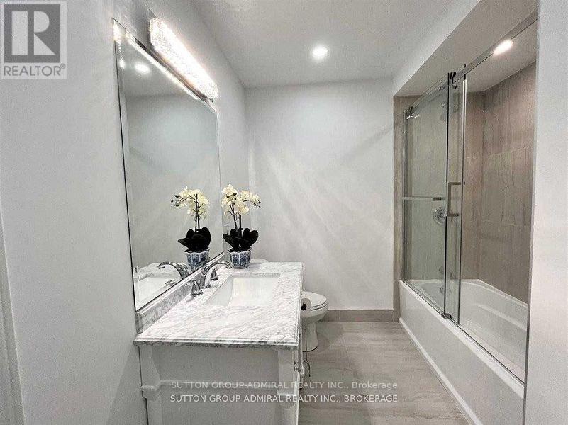 29 - 23 Observatory Lane, Richmond Hill, Ontario  L4C 0M7 - Photo 14 - N12576272