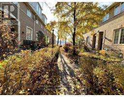 29 - 23 OBSERVATORY LANE, Richmond Hill, Ontario