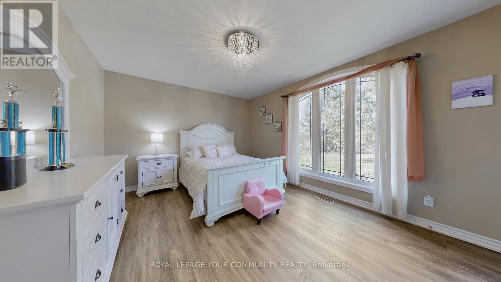 1065 20th Side Road, King, Ontario  L0G 1T0 - Photo 13 - N12576350