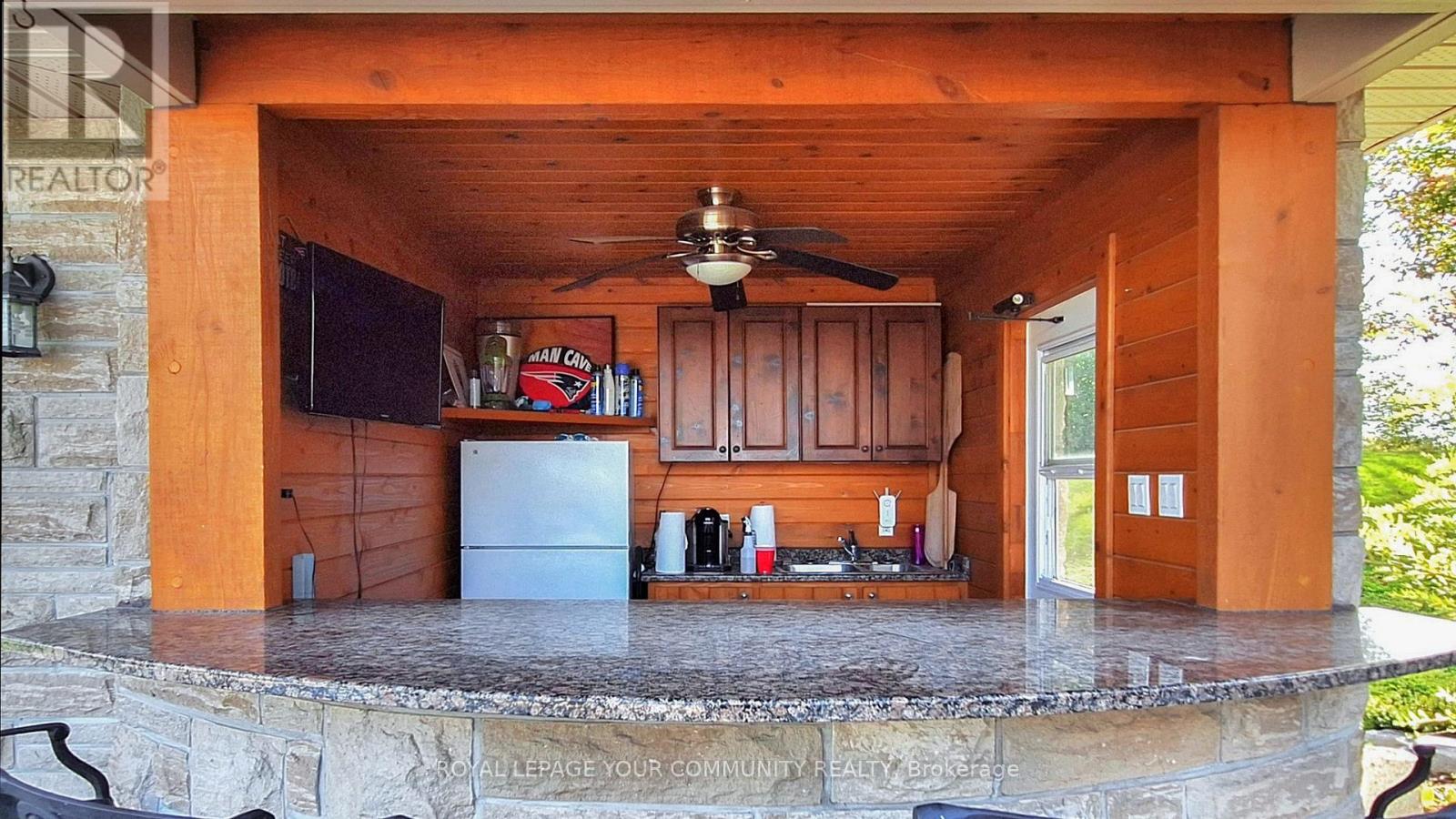 1065 20th Side Road, King, Ontario  L0G 1T0 - Photo 36 - N12576350