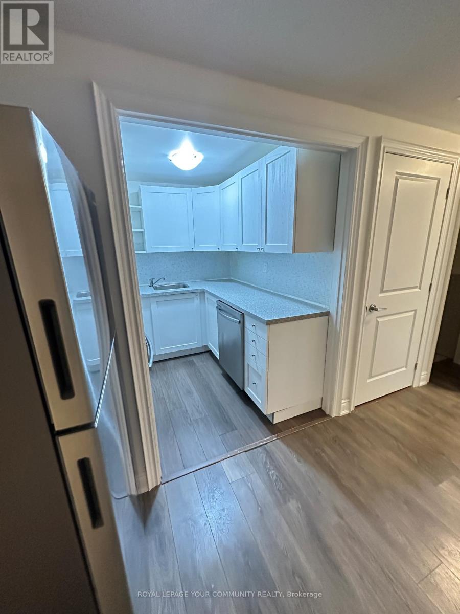 77 Terrain Crt Court, East Gwillimbury, Ontario  L9N 0T2 - Photo 10 - N12576354