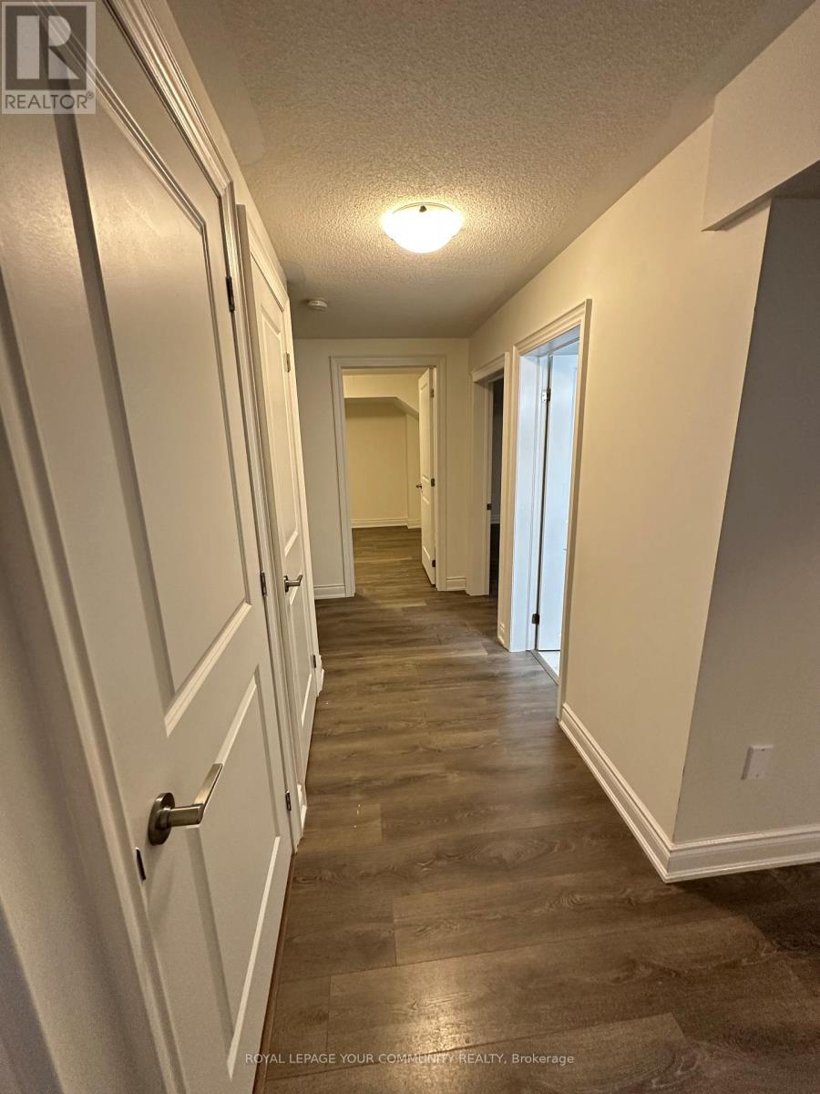 77 Terrain Crt Court, East Gwillimbury, Ontario  L9N 0T2 - Photo 14 - N12576354