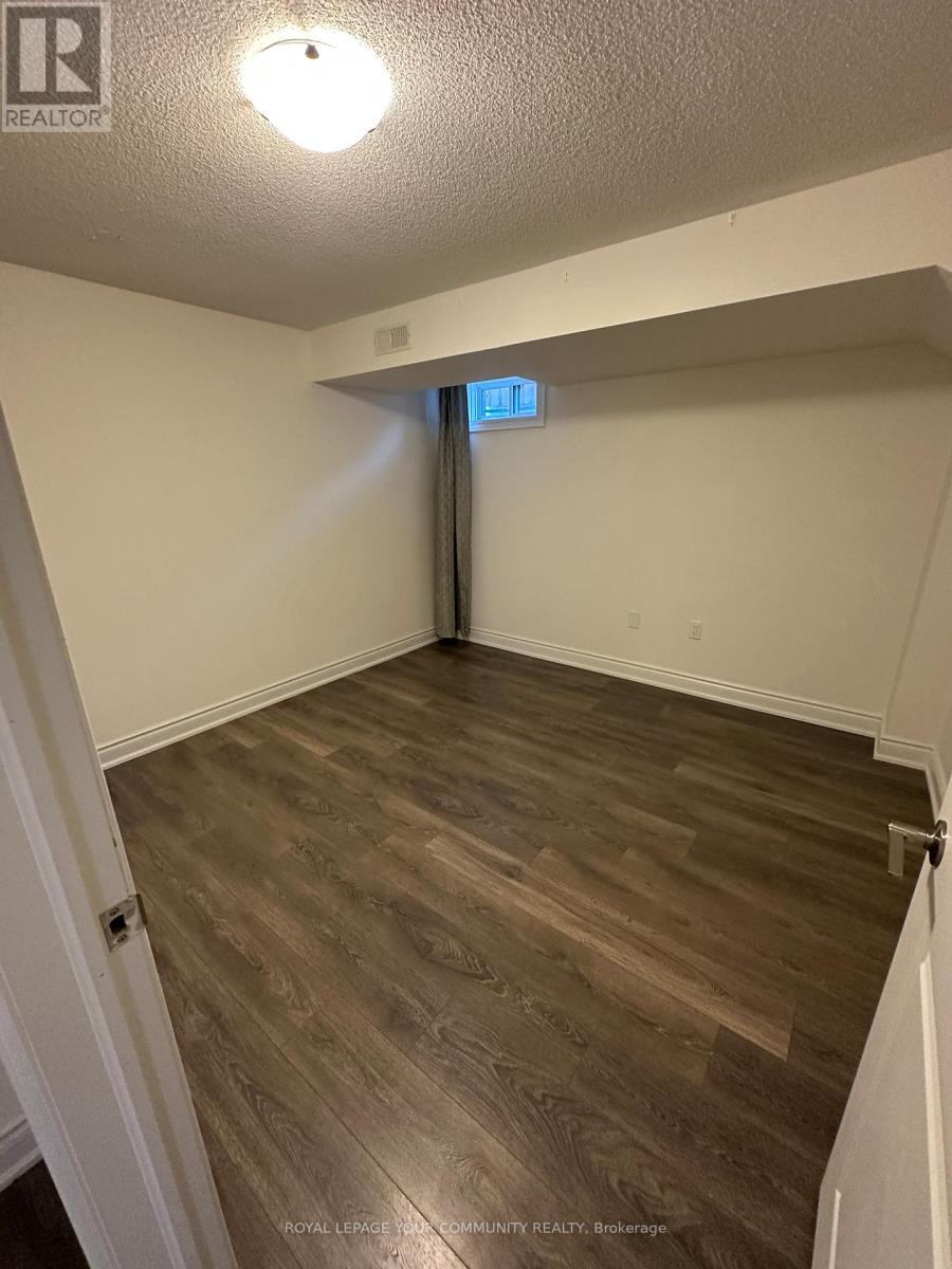 77 Terrain Crt Court, East Gwillimbury, Ontario  L9N 0T2 - Photo 17 - N12576354