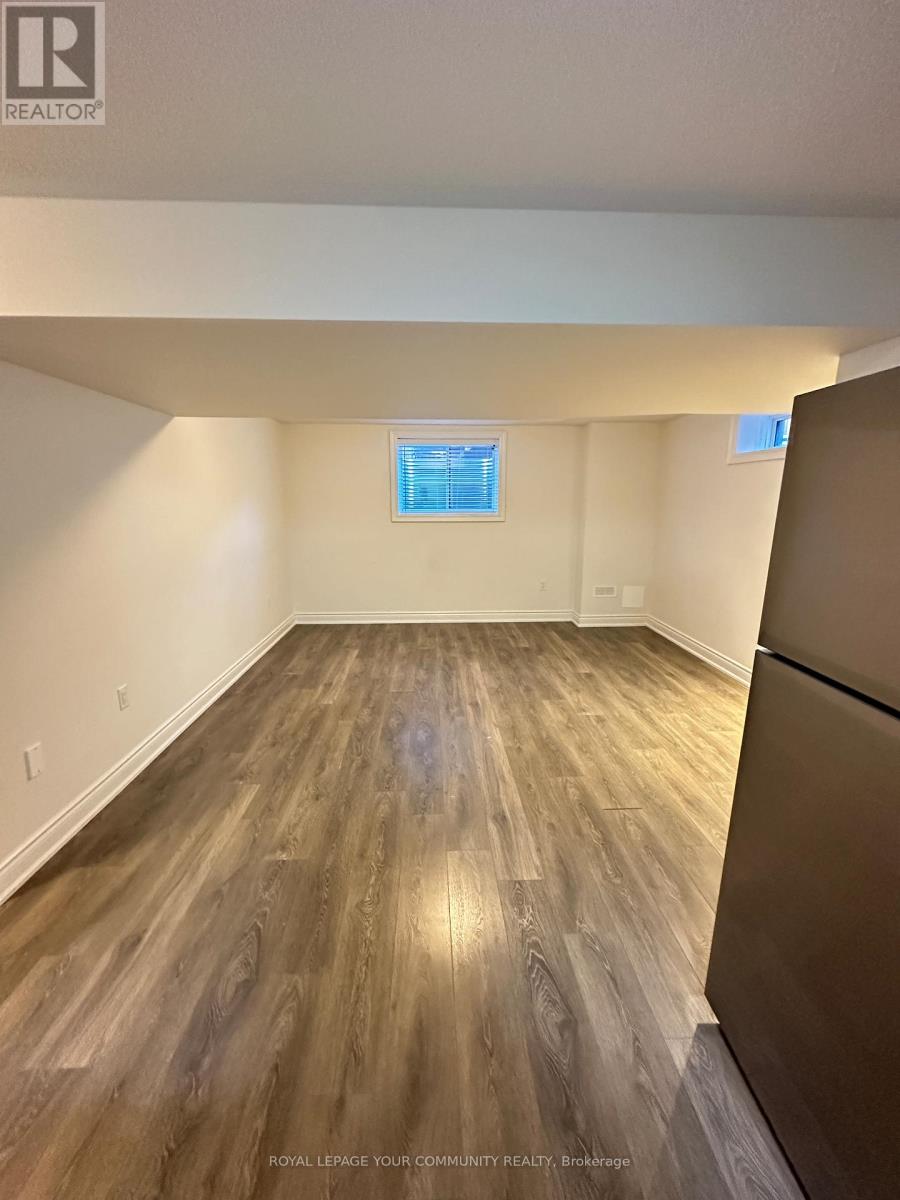 77 Terrain Crt Court, East Gwillimbury, Ontario  L9N 0T2 - Photo 4 - N12576354