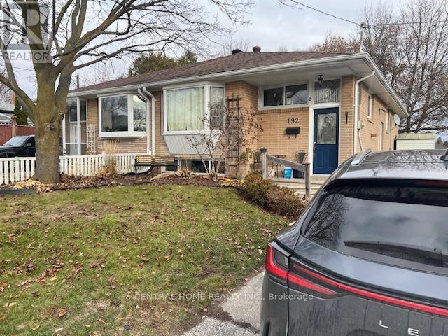 192 Silverbirch Drive E, Newmarket, Ontario  L3Y 2Z5 - Photo 2 - N12576356