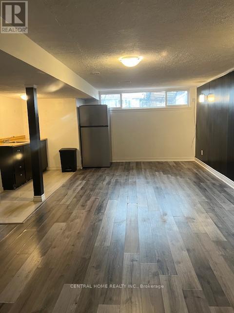 192 Silverbirch Drive E, Newmarket, Ontario  L3Y 2Z5 - Photo 3 - N12576356