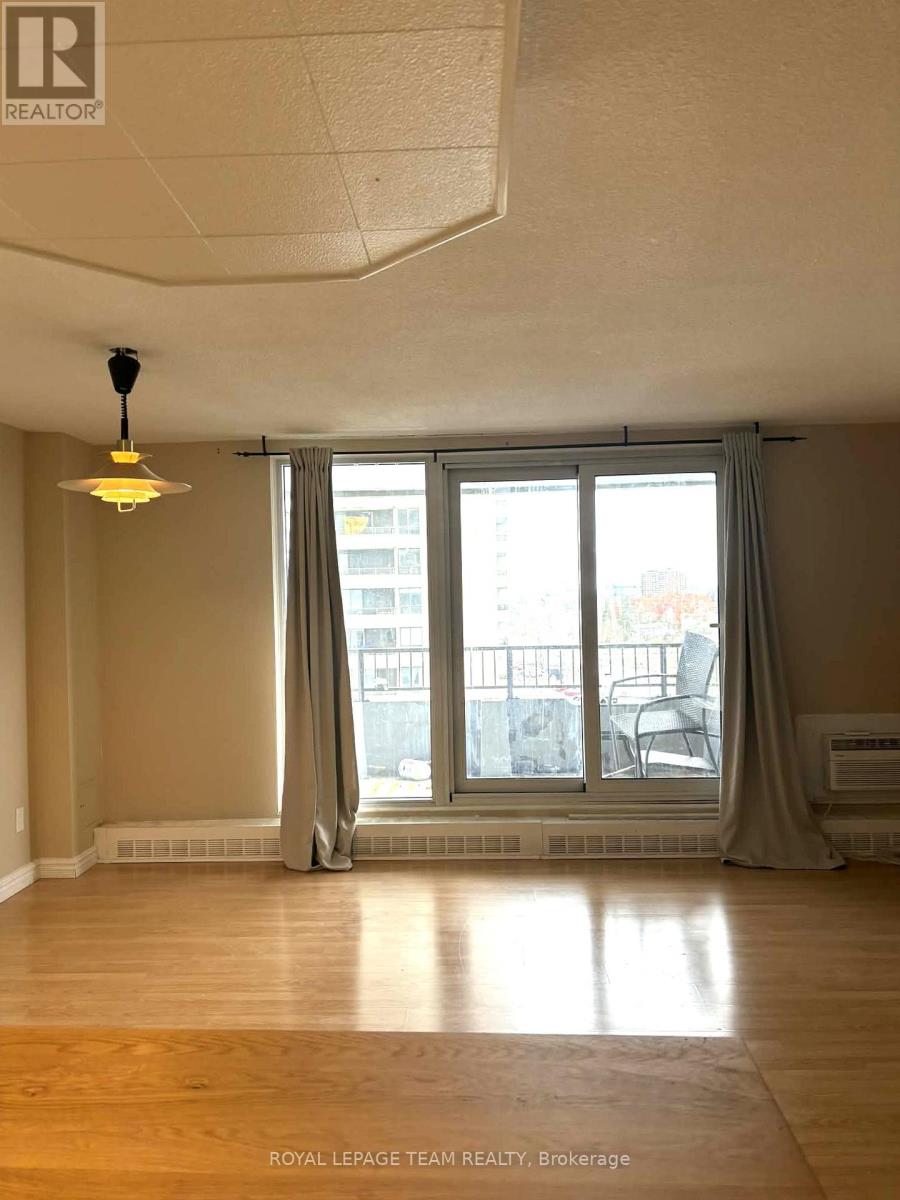 1009 - 1785 Frobisher Drive, Ottawa, Ontario  K1G 3T7 - Photo 10 - X12576382