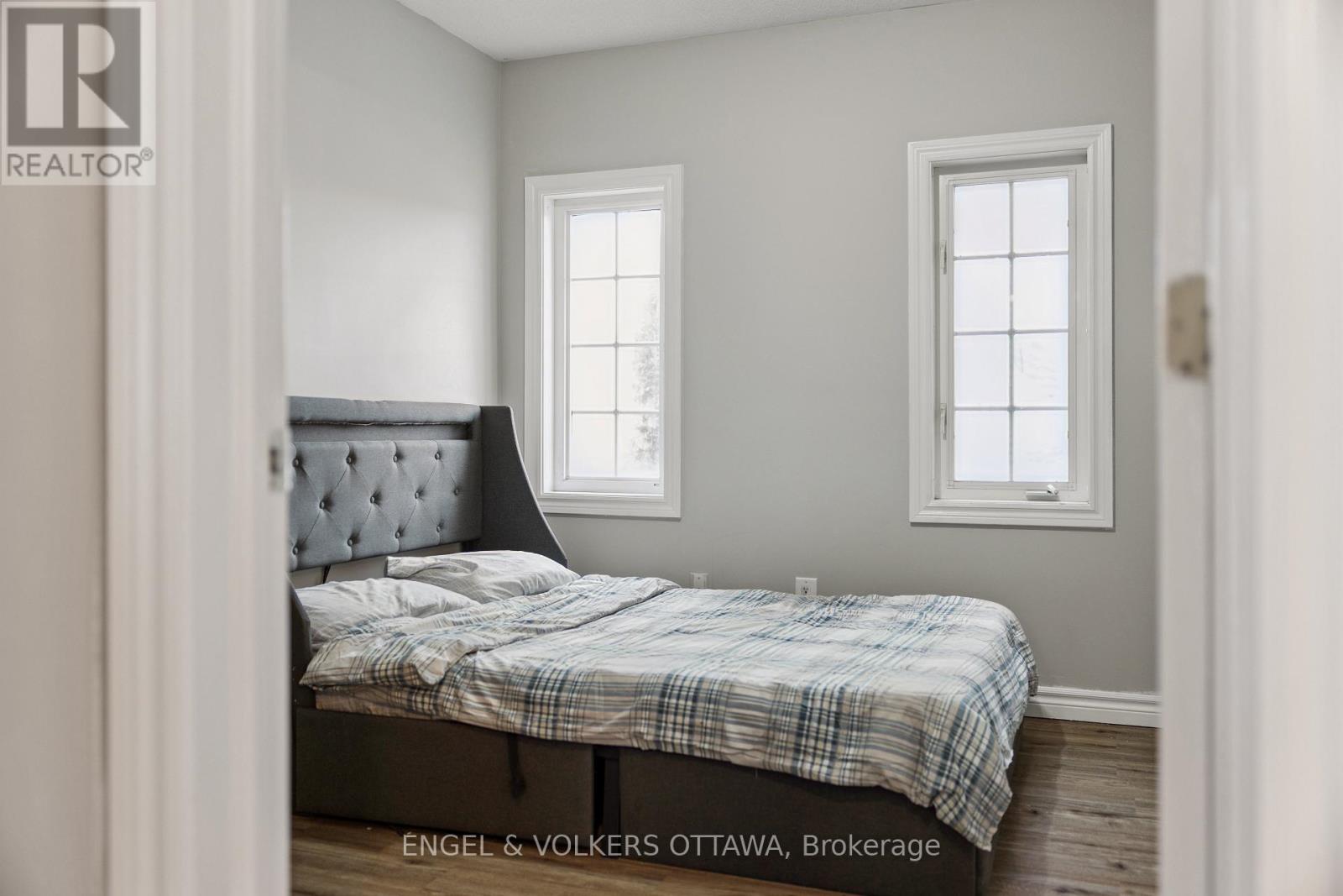 507 Salzburg Drive, Ottawa, Ontario  K4A 0C6 - Photo 29 - X12576428