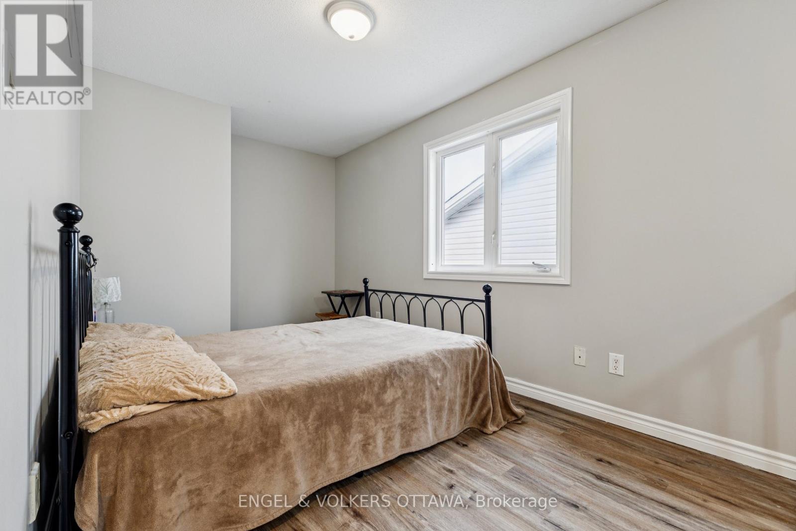 507 Salzburg Drive, Ottawa, Ontario  K4A 0C6 - Photo 30 - X12576428