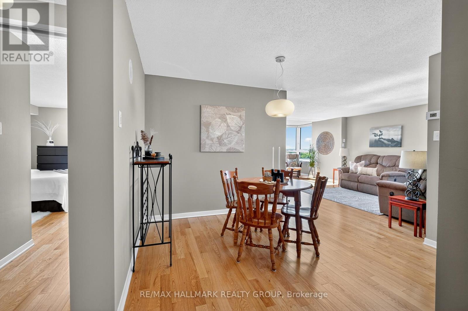 1207 - 80 Sandcastle Drive, Ottawa, Ontario  K2H 9E7 - Photo 7 - X12576460