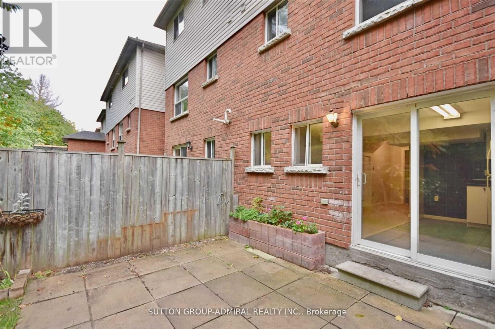 Bsmt - 70 Hawthorne Crescent, Barrie, Ontario  L4N 9Y8 - Photo 9 - S12576320