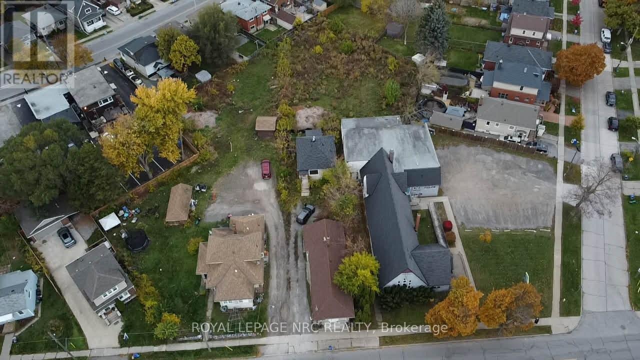 13 FACER STREET, St. Catharines, Ontario