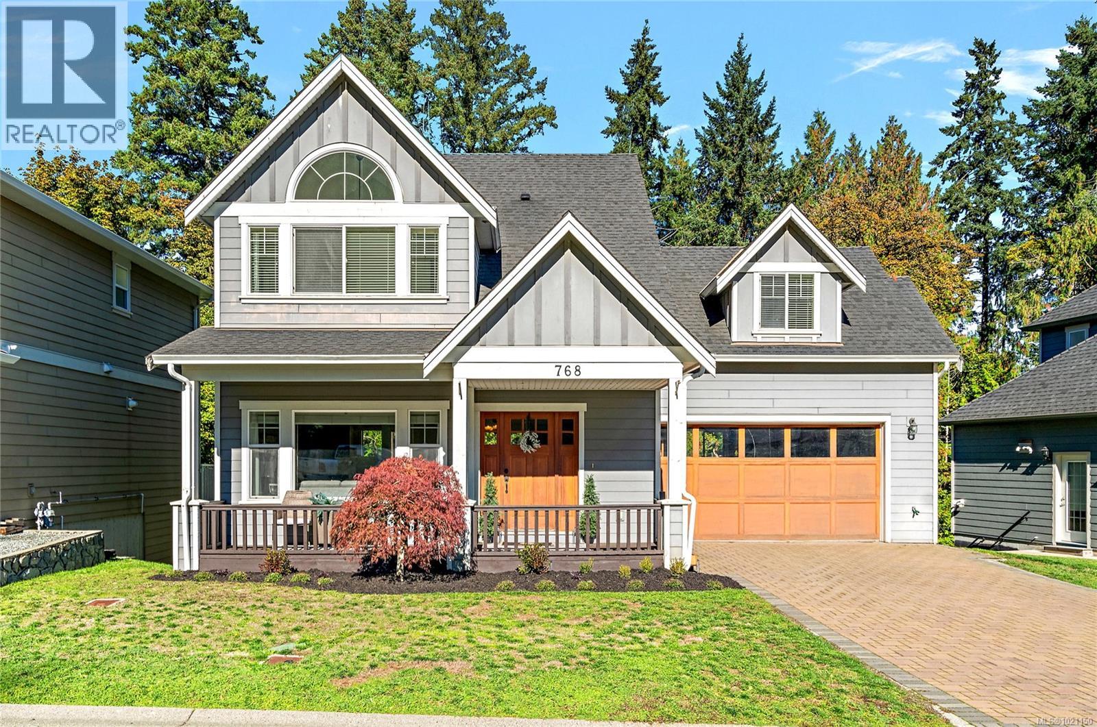 768 Hanbury Pl, Highlands, British Columbia