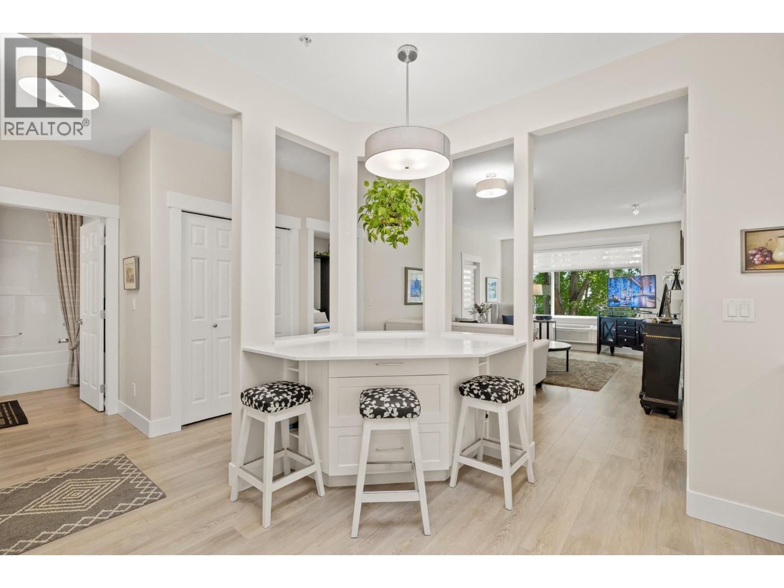 1235 Klo Road Unit# 206, Kelowna, British Columbia  V1W 3N7 - Photo 6 - 10369893