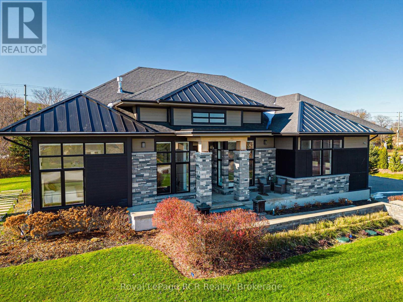 1 Windrose Valley Boulevard, Collingwood, Ontario  L9Y 0K2 - Photo 1 - S12576432