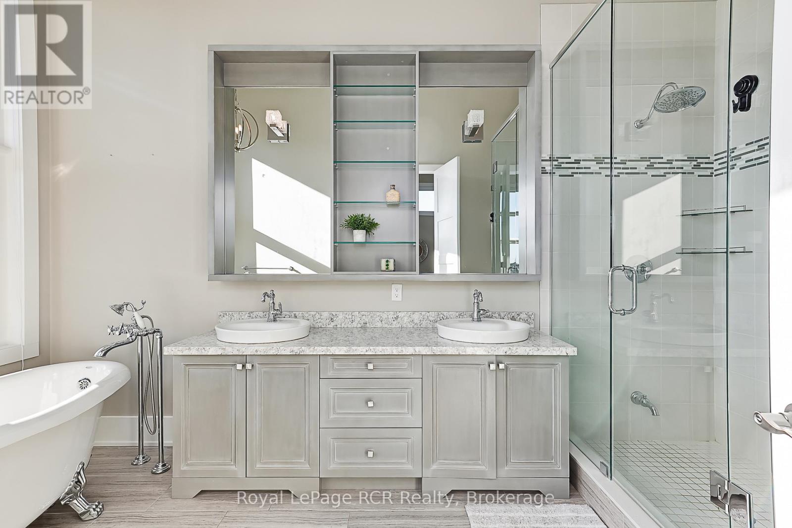 1 Windrose Valley Boulevard, Collingwood, Ontario  L9Y 0K2 - Photo 18 - S12576432