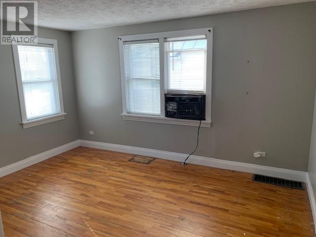 1256 Wellington Street East, Sault Ste. Marie, Ontario  P6A 2P4 - Photo 4 - SM253338